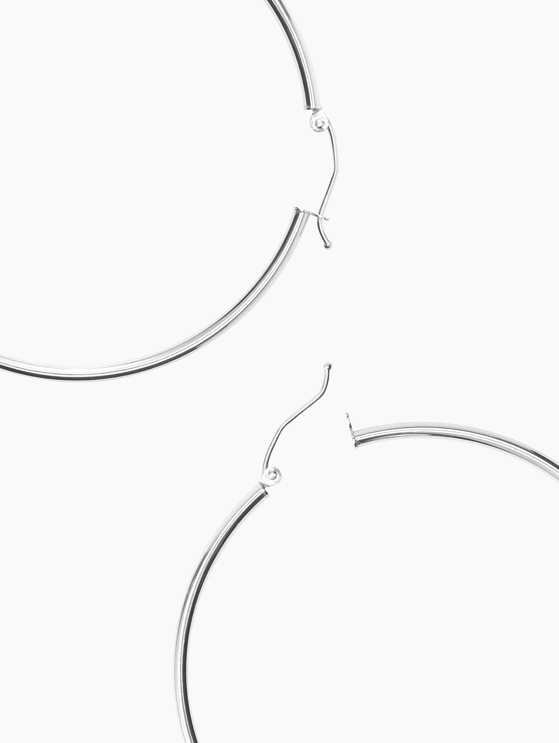 2 Skinny Hoops