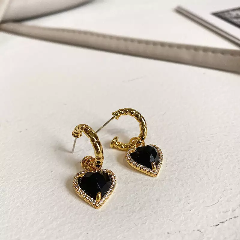 Black Sweet Heart Crystal Earrings MK18907