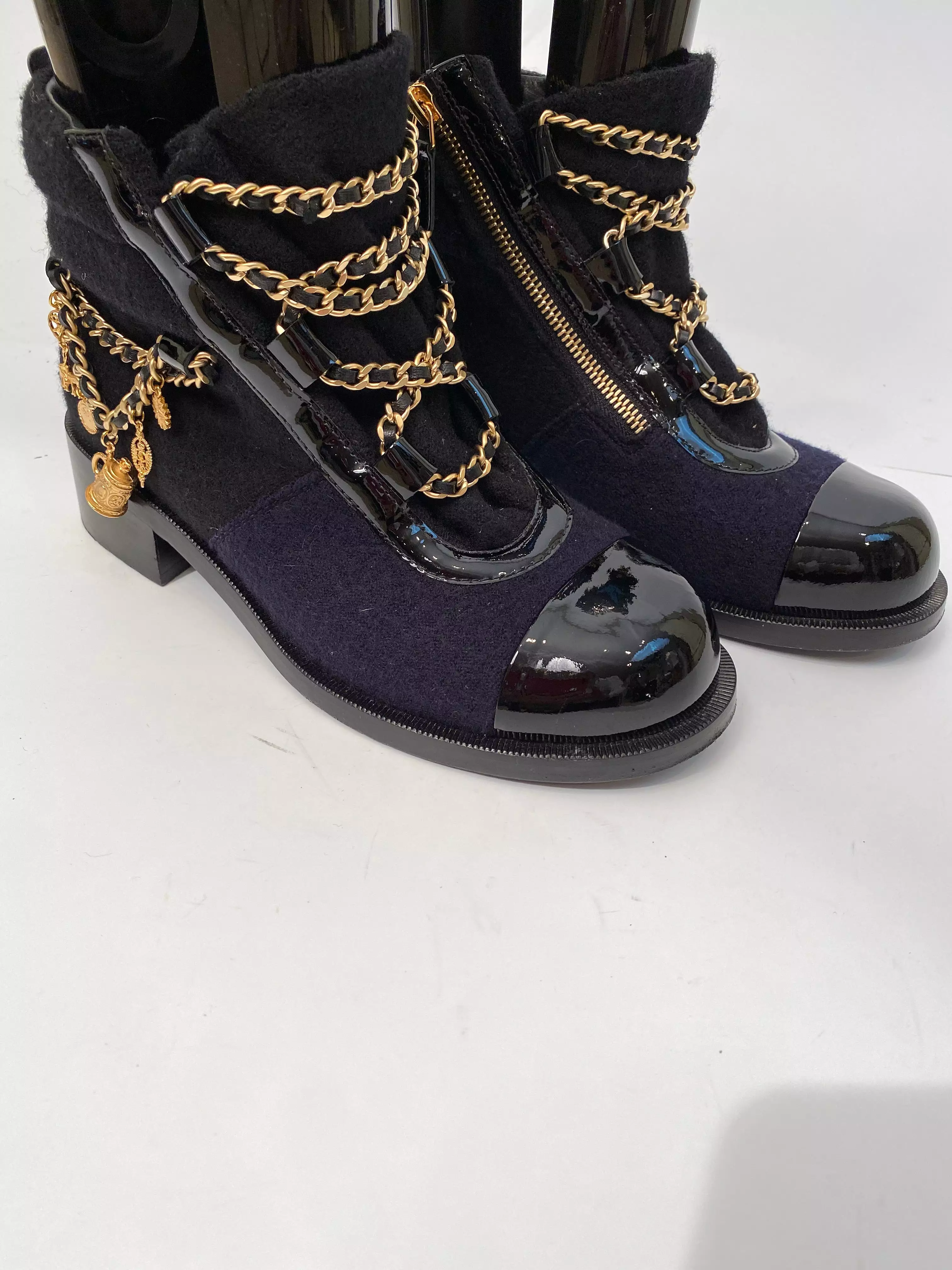 CHANEL 15A 2015 Fall Paris Salzburg Charm chains Ankle Boots EU 39.5