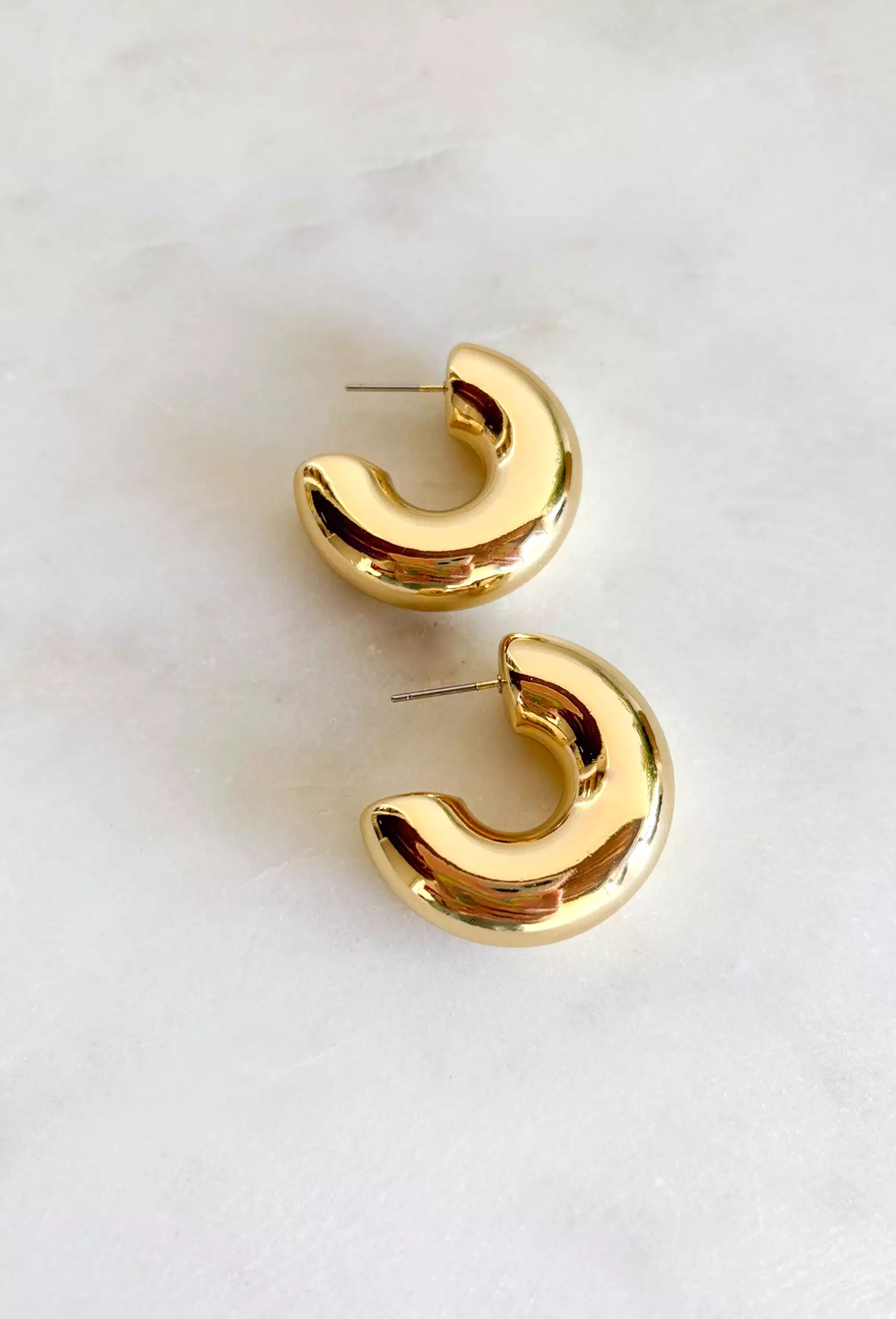 Hattie Hoop Earrings in Gold