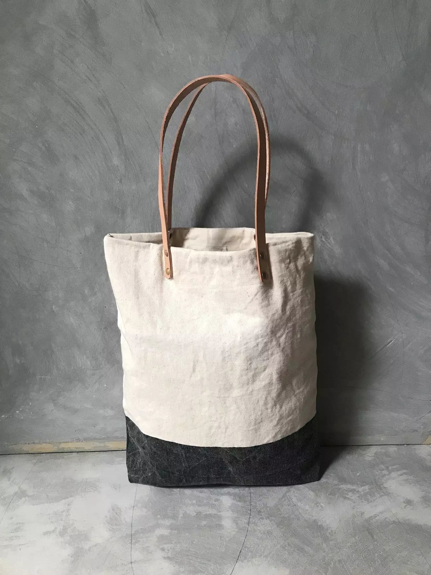 KECIL [small] - handprinted tote bag