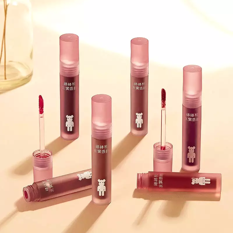 Matte Whitening Lovely Lipstick MK18664