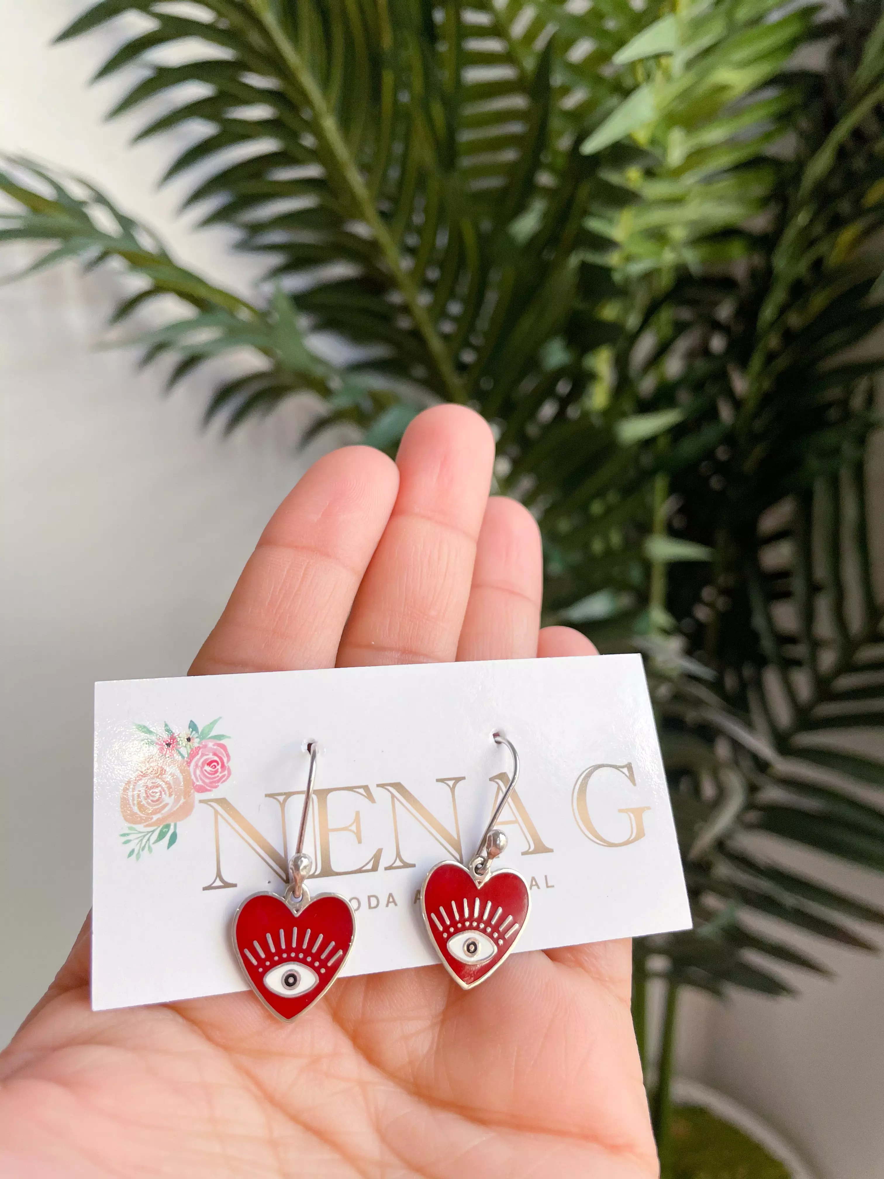 Ojitos corazón earrings